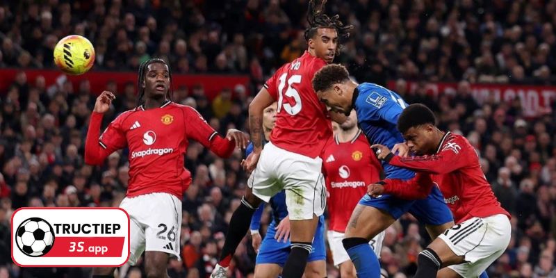 Tìm hiểu chi tiết 1 đội bóng đá có bao nhiêu người