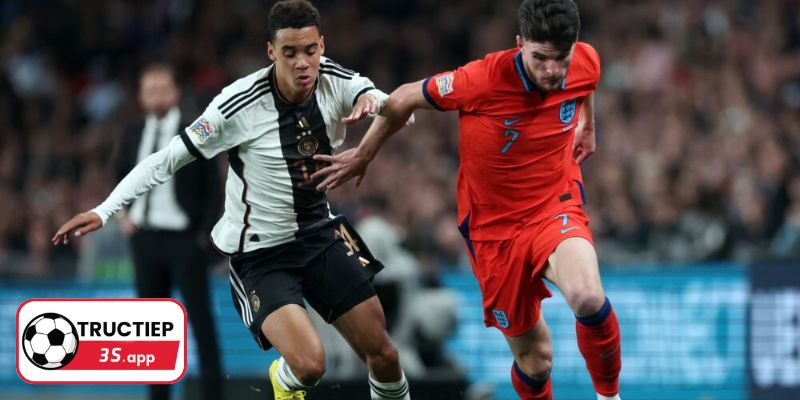 Công nghệ VAR và 1 trận bóng đá bao nhiêu phút