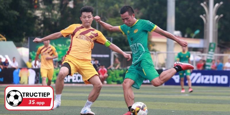 Bóng đá phủi là gì