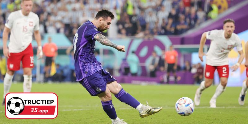 Trước khi đá bóng nên ăn gì để có đủ điện giải