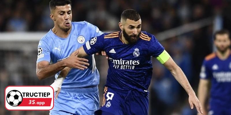 Việt vị trong bóng đá là gì với sơ đồ chiến thuật